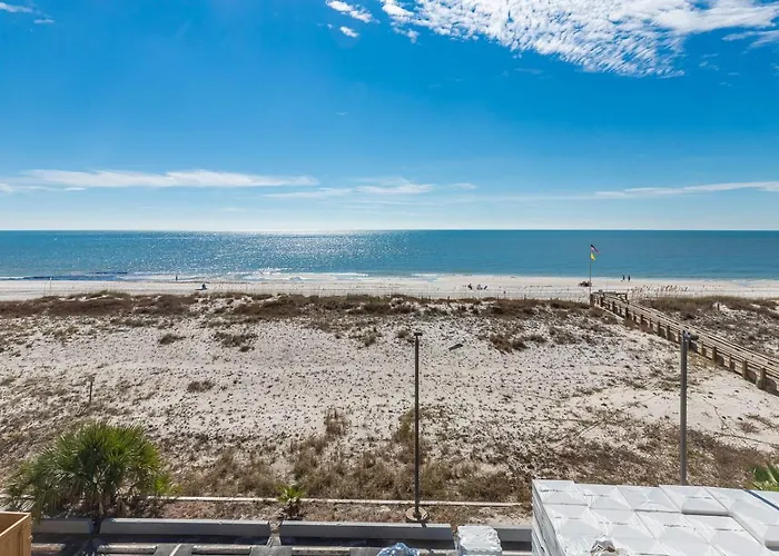 Apartment Island Winds West 372